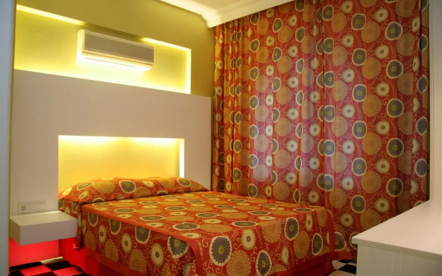 Orient Suite Hotel