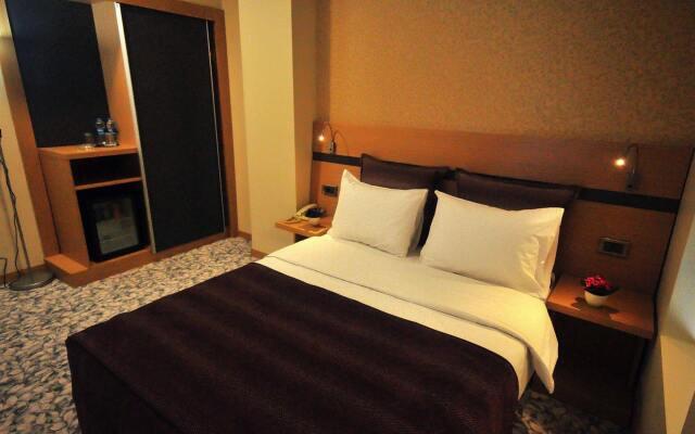 Hotel Osaka Airport вид на фасад