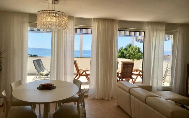 Apartment Lux View