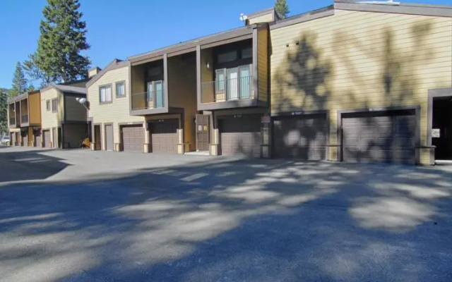 Alpine Meadows Condo