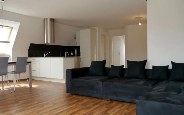 AIRSTAY Exclusive Apartments Hotel