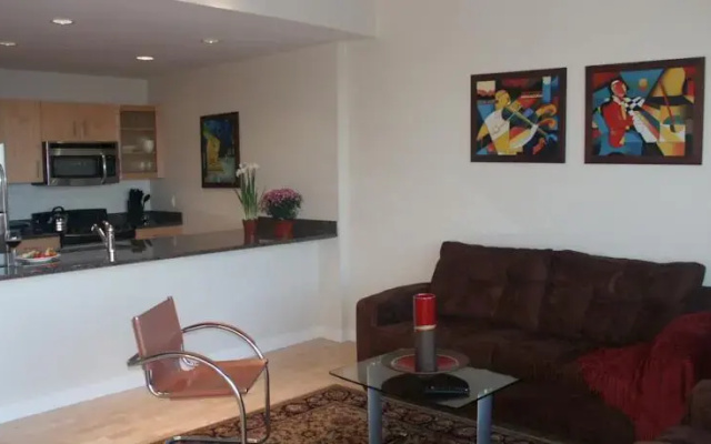 Charlesview Suites Beacon Hill