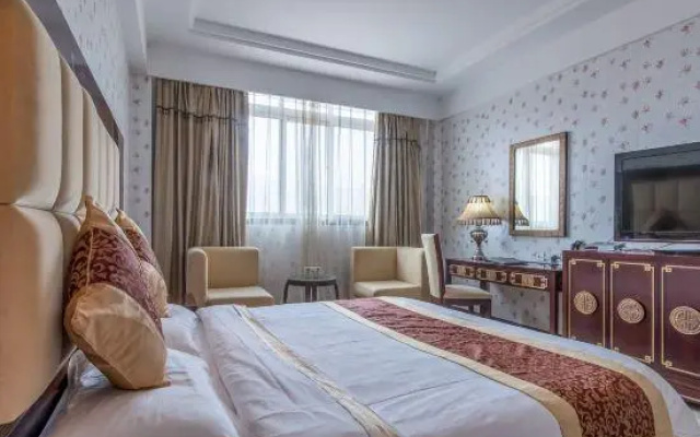 Huashen Hotel (Yuzhou Shenhou Ancient Town)