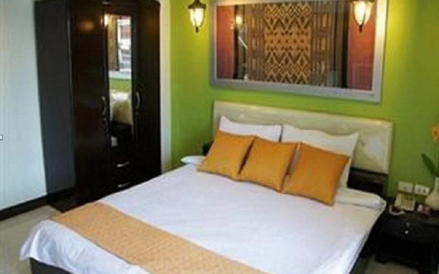 Nutcha Apartment and Condominium(ณัชชา อพาร์ตเมนท์ แอนด์ คอนโดมิเนี่ยม)