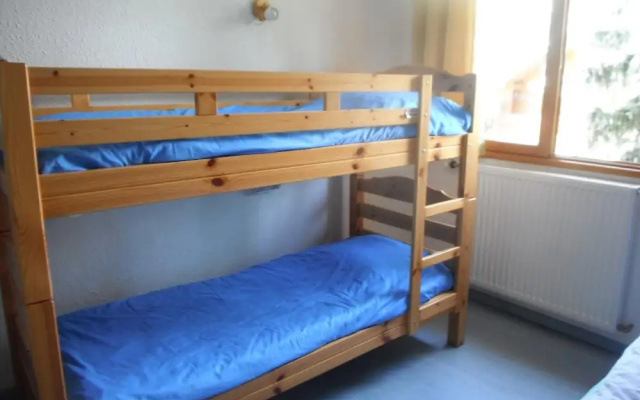 Gentian4 2 Rooms 6 People 3 Exposed South