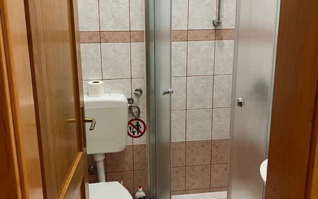 Studio Apartment Vir 4