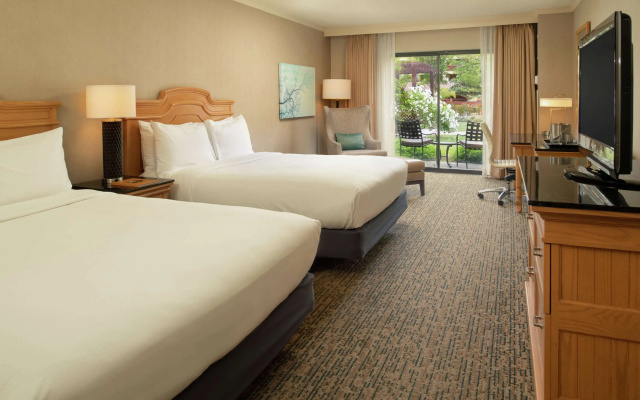 DoubleTree by Hilton Sonoma - Wine Country