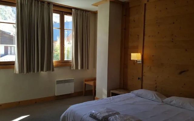 Modern Retreat for 8 Guests