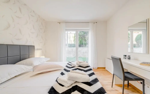 LCT Oleander Apartments