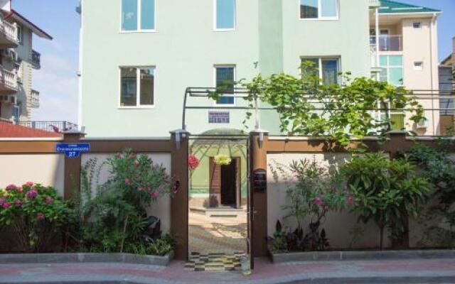 Отель Guest House Taiver Сочи вид на фасад