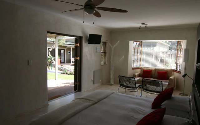 Brigadoon Boutique Guesthouse l Ondili