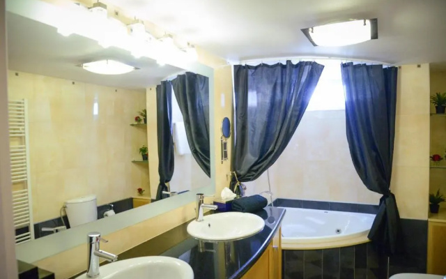 Luxury modern apartment 135m2