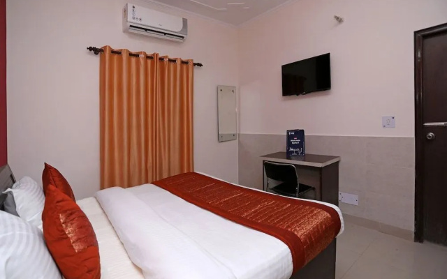 Hotel Naval Residency By OYO Rooms