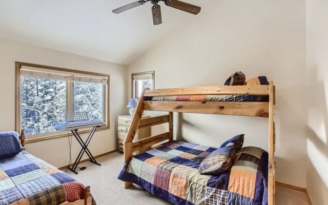 Forest Hills Hideaway