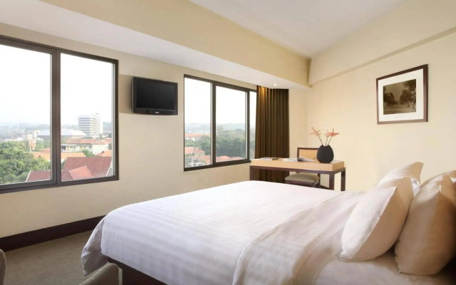 Hotel Santika Premiere Semarang