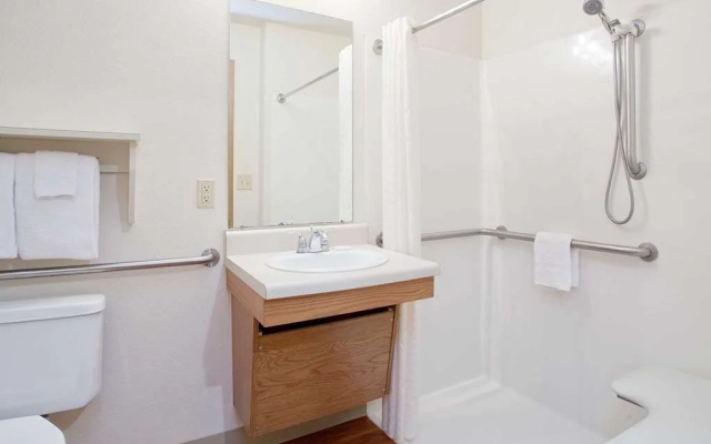WoodSpring Suites Chesapeake - Norfolk South