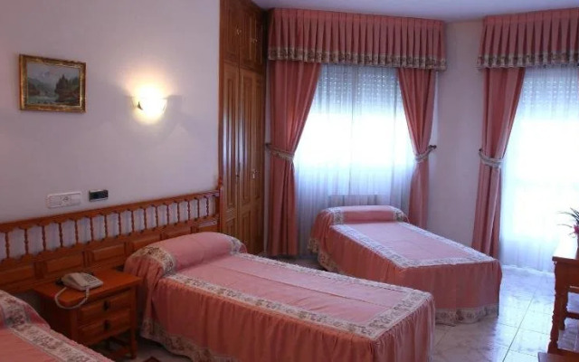 Hotel JR