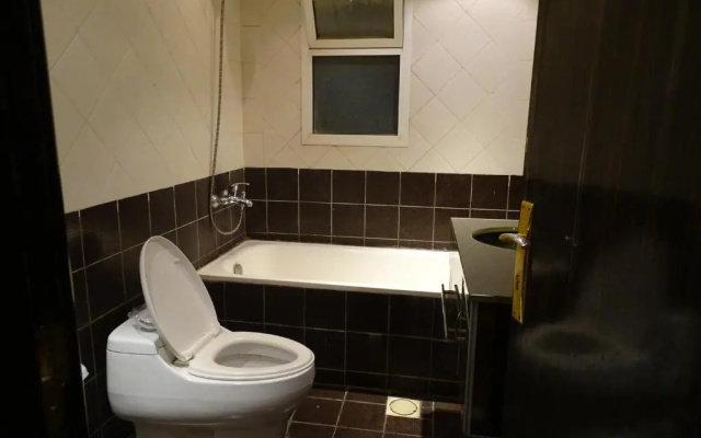Comfort Inn Al Taawon