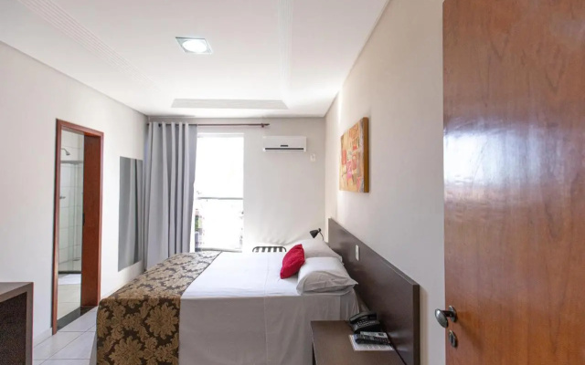 Pontal Plaza Hotel