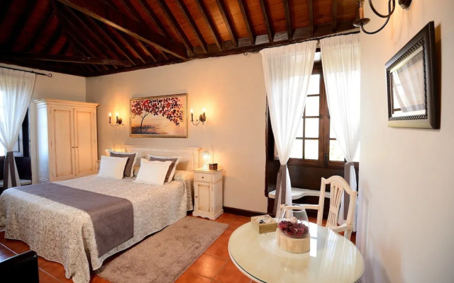 Hotel Rural Finca Sulula