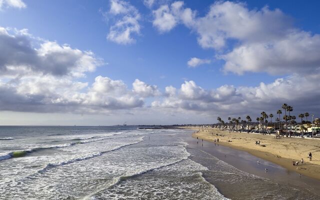 Newport Beach Hotel, A Four Sisters Inn 2