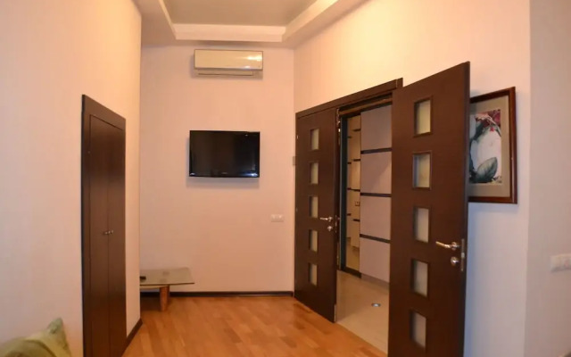 Lakshmi Lux Apartment Arbat Modern