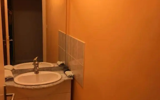 Villa plein pied rez-de-chaussée+1 avec dépendance