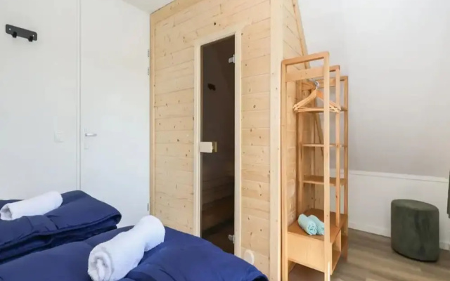 Holiday Home in Simonshaven Near Lake Beach