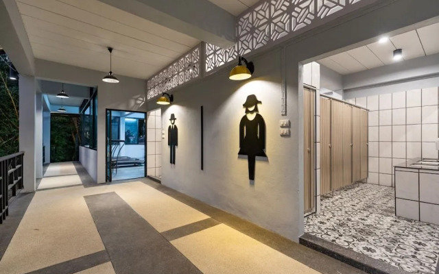 Ks Hotel