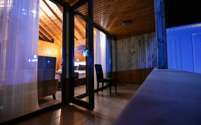 Отель Green Palace Suite 