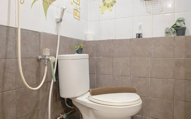 Good Deal and Comfy 2BR Apartment Green Pramuka City