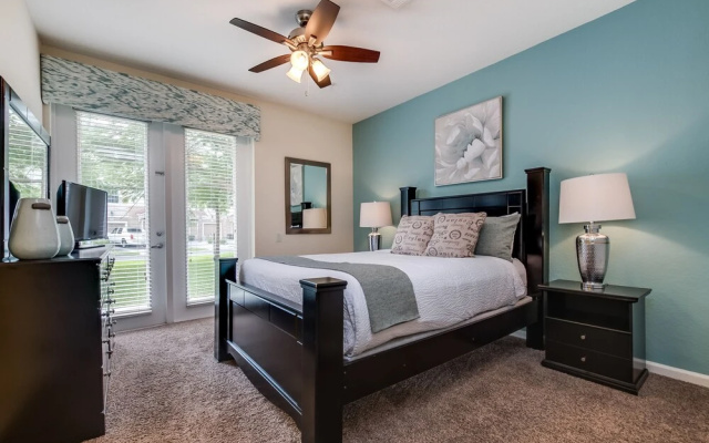 5050 Tideview Circle #77