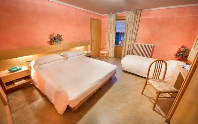 Hotel Centros