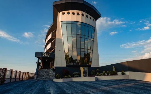Hotel Aventus