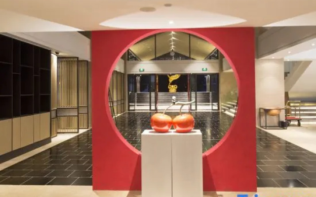 Xichang Guanhai Tingtao Art Hotel