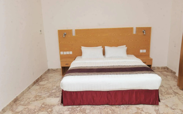 Al Reef Hotel