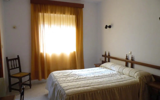 Hostal Arias