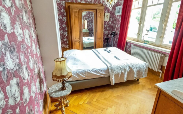 Marvellous Holiday Home in Ronse With Terrace