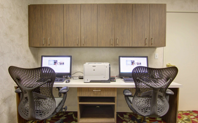 Hilton Garden Inn Calgary Airport