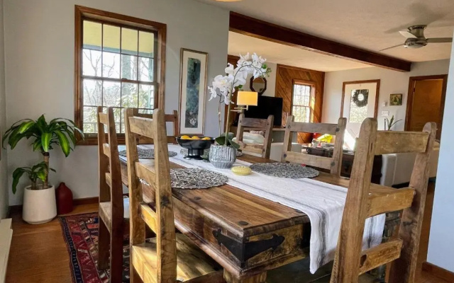 Grandfather Lodge - Incredible Views, Amazing Location
