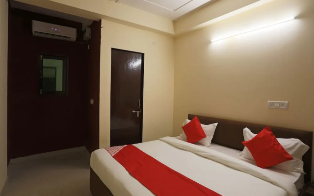 Hotel 2 Yaars by OYO Rooms