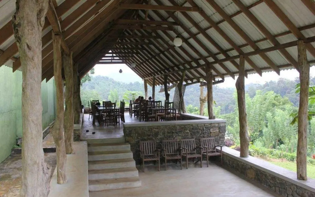 Yoho Rain Forest Eco Lodge