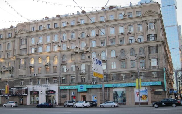 Апартаменты Intermark Expo Apartments вид на фасад
