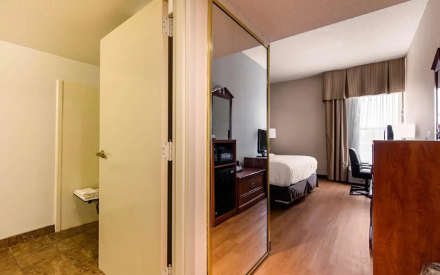 Quality Inn Valley- West Point