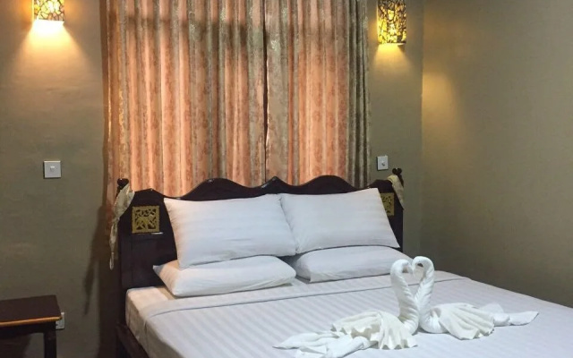 Hotel Glory