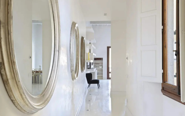 Luxury Apartment in Central Florence
