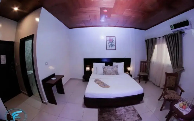 Hotel Freesia