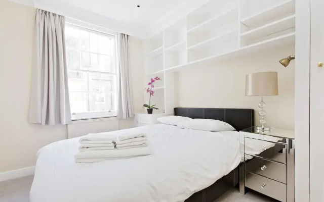 Knightsbridge - Hyde Park Private House