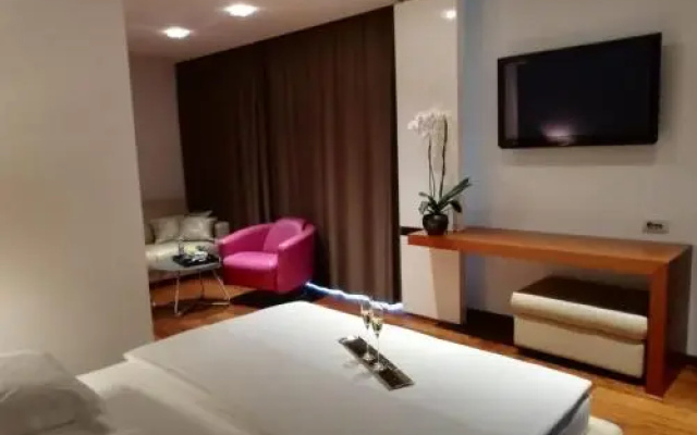 Hotel IN
