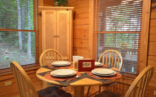 Soaring Eagle Cabin